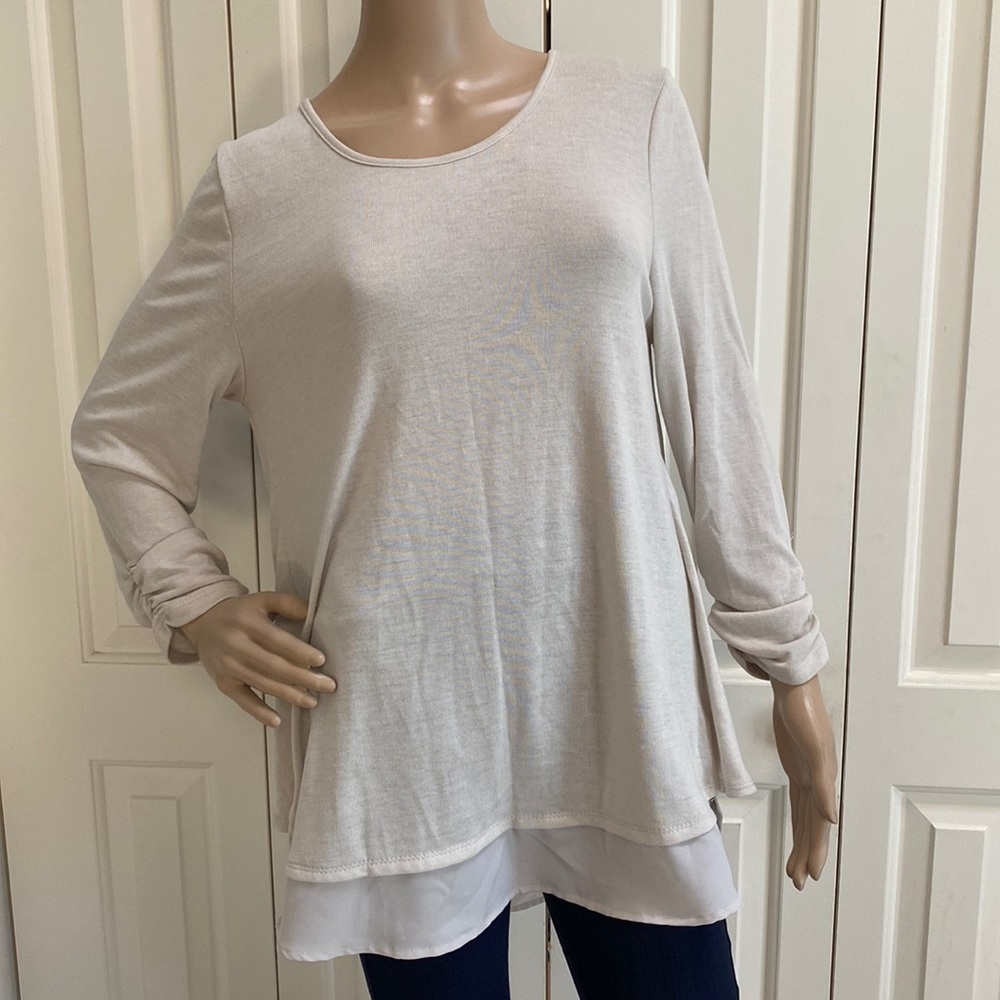 Grace Elements Womens L Beige Long Sleeve Blouse With Split Back. So cute.